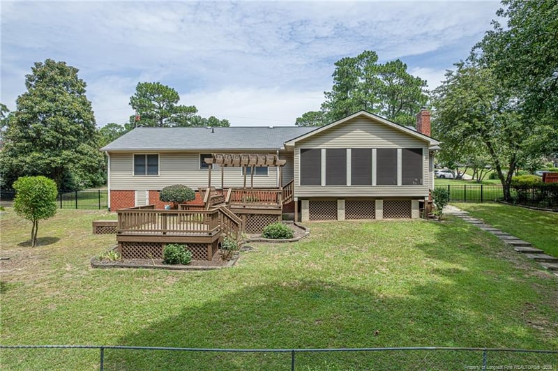 716 Galloway Dr, Fayetteville, NC 28303