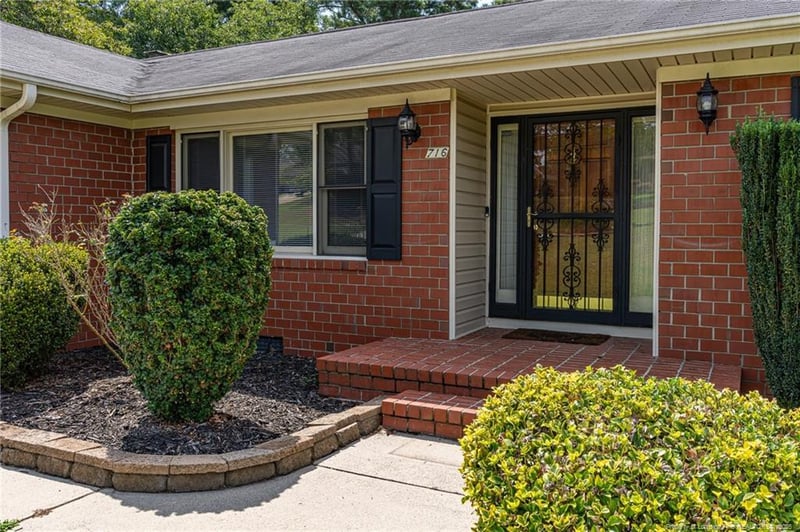 716 Galloway Dr, Fayetteville, NC 28303