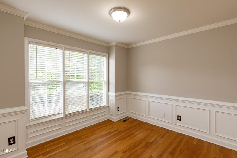 716 Lakeview Ave, Wake Forest, NC 27587