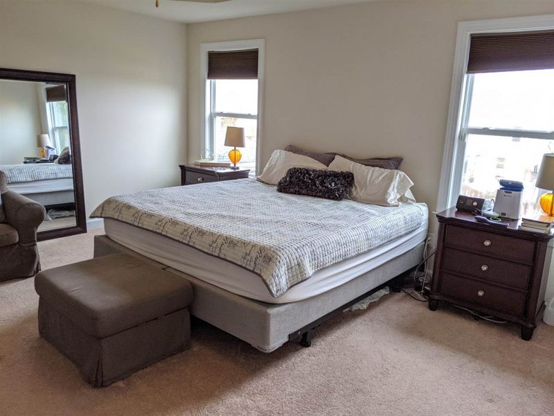 716 Maple Brook Rd, Fuquay Varina, NC 27526