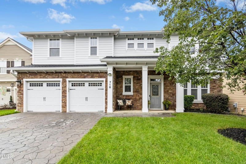 716 Pierside Dr, Cary, NC 27519