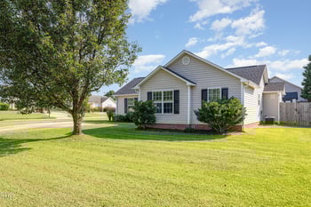 716 Waterford Dr, Clayton, NC 27520