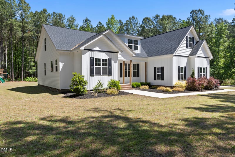 716 Wildlife Rd, Sanford, NC 27332