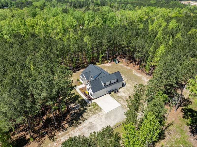 716 Wildlife Rd, Sanford, NC 27332