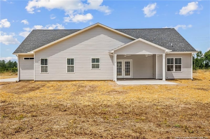 7166 Chickenfoot Rd, Fayetteville, NC 28306