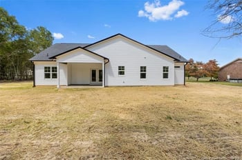 7166 Chickenfoot Rd, Fayetteville, NC 28306