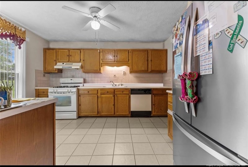 7167 Mazarron Dr, Fayetteville, NC 28314