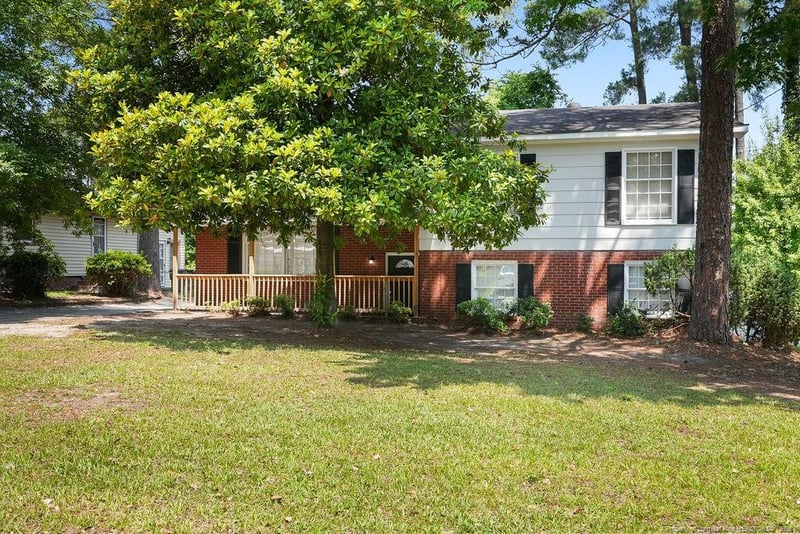 717 Ashboro St, Fayetteville, NC 28311