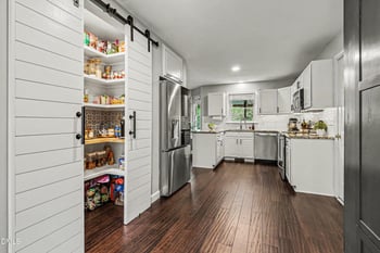 717 Bahama Ct, Holly Springs, NC 27540