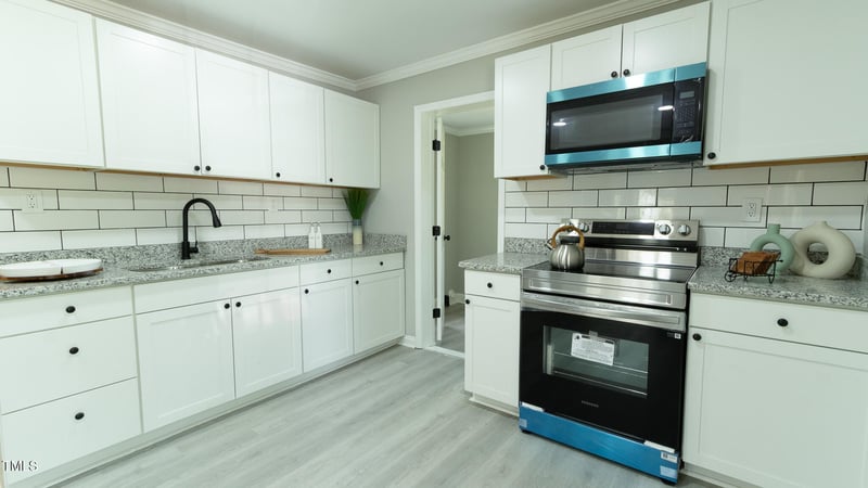 717 Brewer Ave, Wake Forest, NC 27587