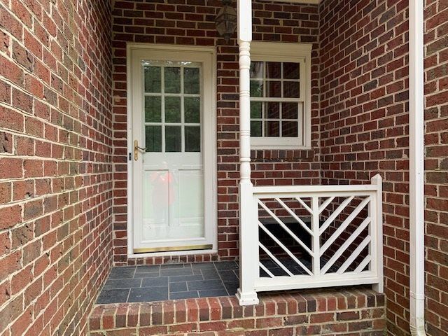 717 Brookfield Dr, Raleigh, NC 27615