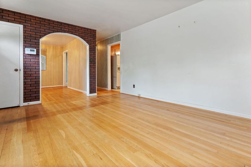 717 Carlisle St, Raleigh, NC 27610