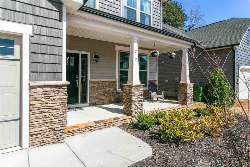 717 Culmore Dr, Fuquay Varina, NC 27526