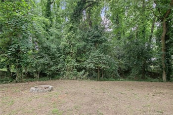 717 Glenwood Dr, Fayetteville, NC 28305