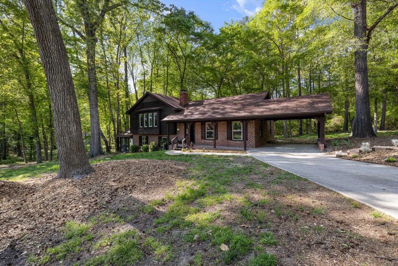 717 Hillandale Ln, Garner, NC 27529