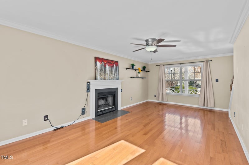 717 E Holding Ave, Wake Forest, NC 27587