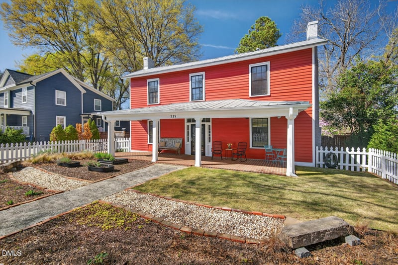 717 Holloway St, Durham, NC 27701