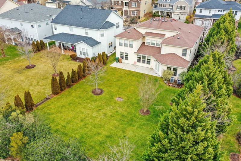 717 Pierside Dr, Cary, NC 27519