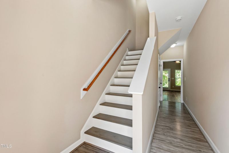 717 Samuel Cary Dr, Cary, NC 27511