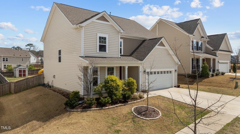 717 Tailrace Falls Ct, Wake Forest, NC 27587