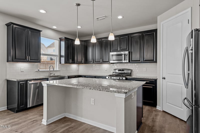 717 Tailrace Falls Ct, Wake Forest, NC 27587