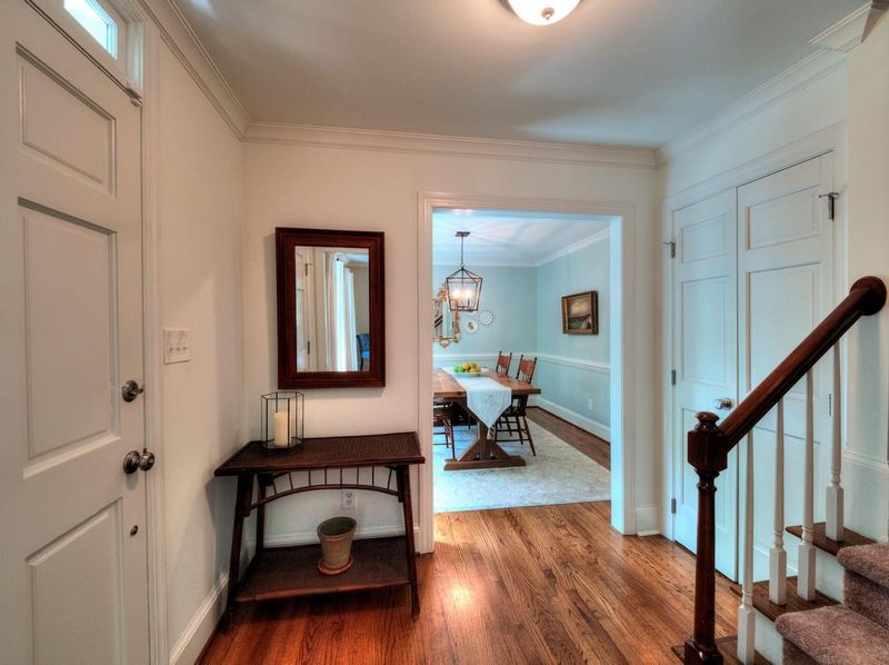 717 Van Thomas Dr, Raleigh, NC 27615