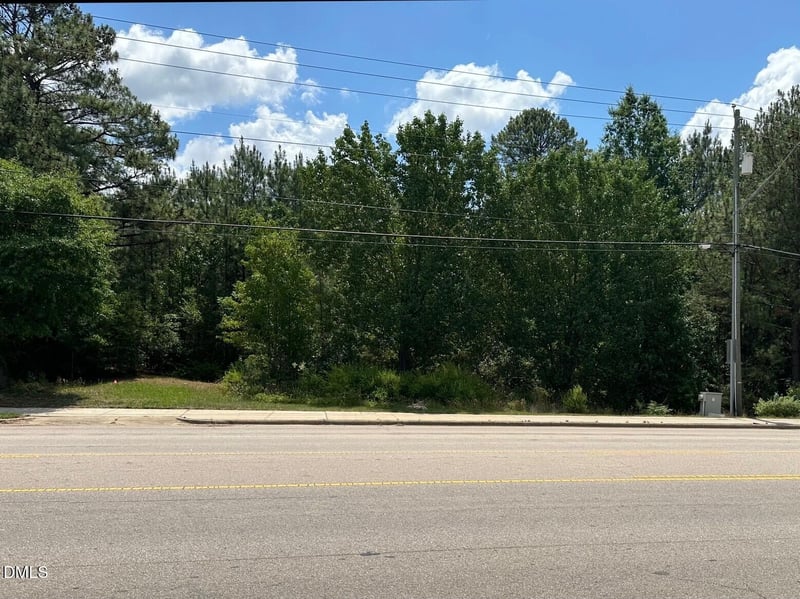 718 Airport Blvd, Morrisville, NC 27560