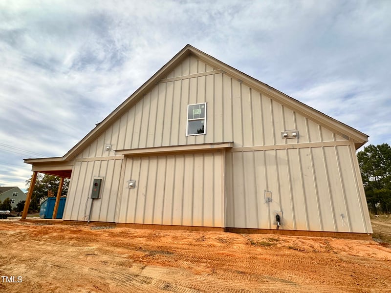 718 Coley Farm Rd, Fuquay Varina, NC 27526