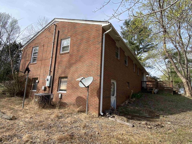 718 Doug St, Roxboro, NC 27573