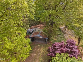 718 Jones Ferry Rd, Chapel Hill, NC 27516