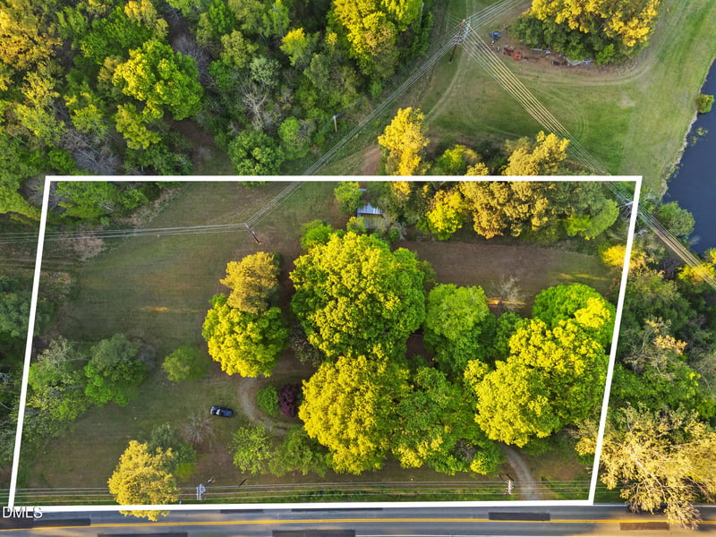 718 Jones Ferry Rd, Chapel Hill, NC 27516