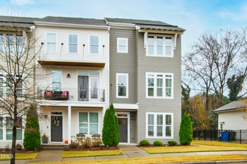 718 Peakland Pl, Raleigh, NC 27604