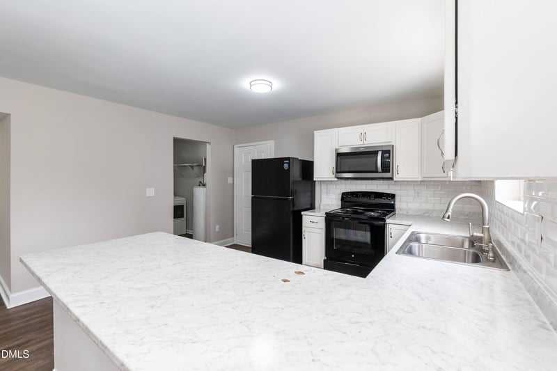 718 S State St, Raleigh, NC 27601