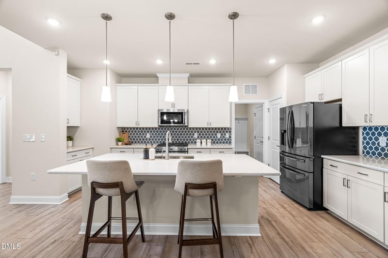 718 Toulouse Ct, Cary, NC 27519