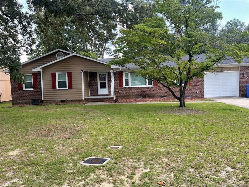 7183 Largo Pl, Fayetteville, NC 28314