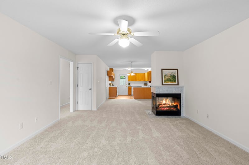 719 Center St, Apex, NC 27502