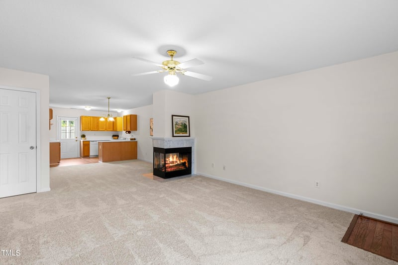 719 Center St, Apex, NC 27502