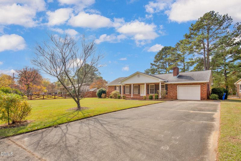 719 N Dunn St, Angier, NC 27501