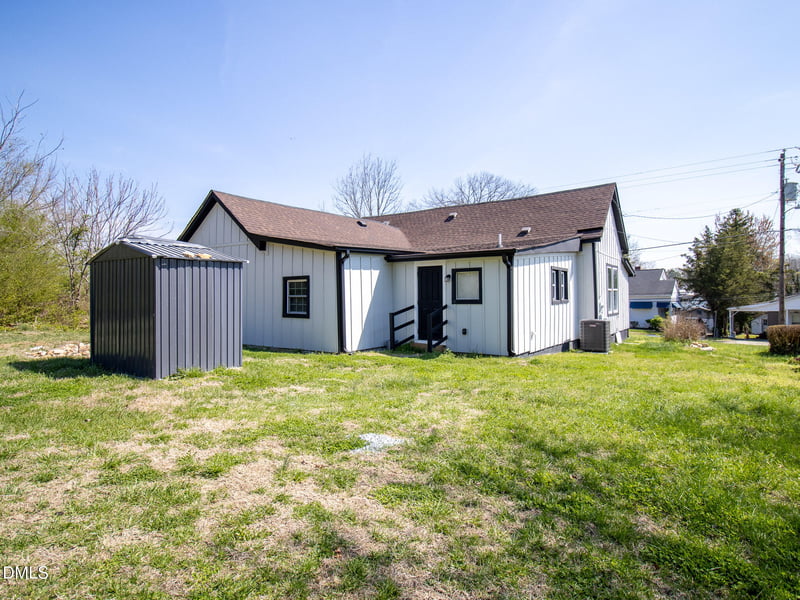 719 S Main St, Roxboro, NC 27573