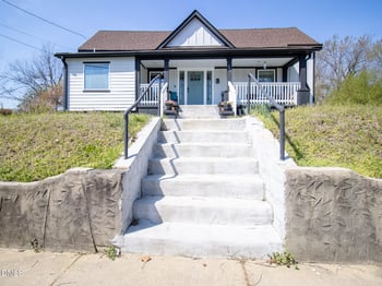 719 S Main St, Roxboro, NC 27573