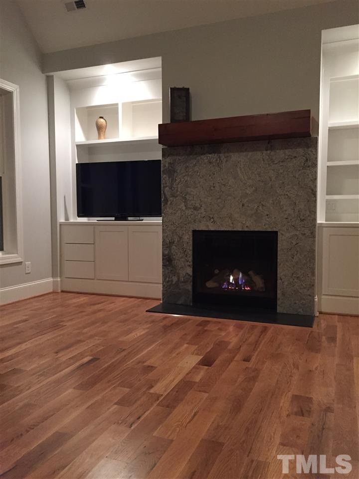 719 Oak Crest Dr, Chapel Hill, NC 27517
