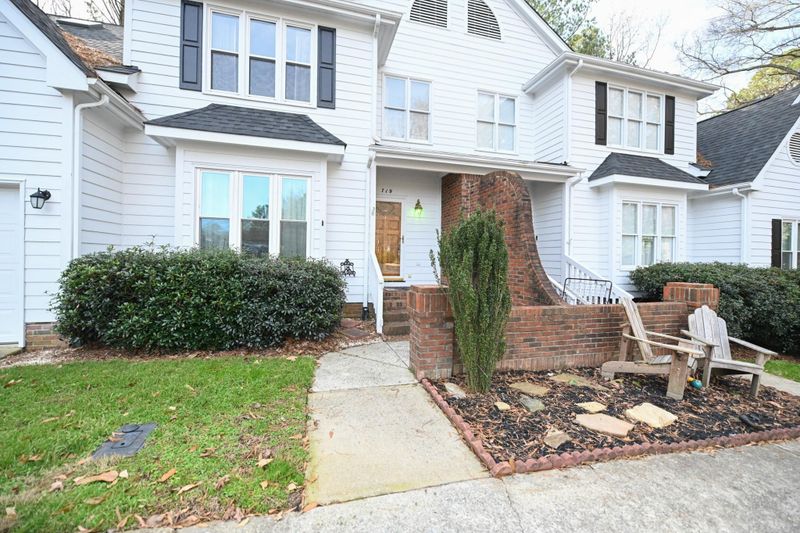 719 S Page St, Clayton, NC 27520