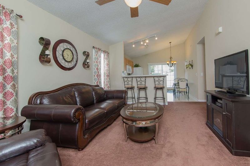 719 Quartz Dr, Durham, NC 27703