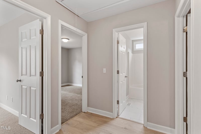 719 Saint Catherines Dr, Wake Forest, NC 27587
