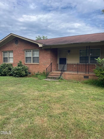 719 Sanford Rd, Pittsboro, NC 27312
