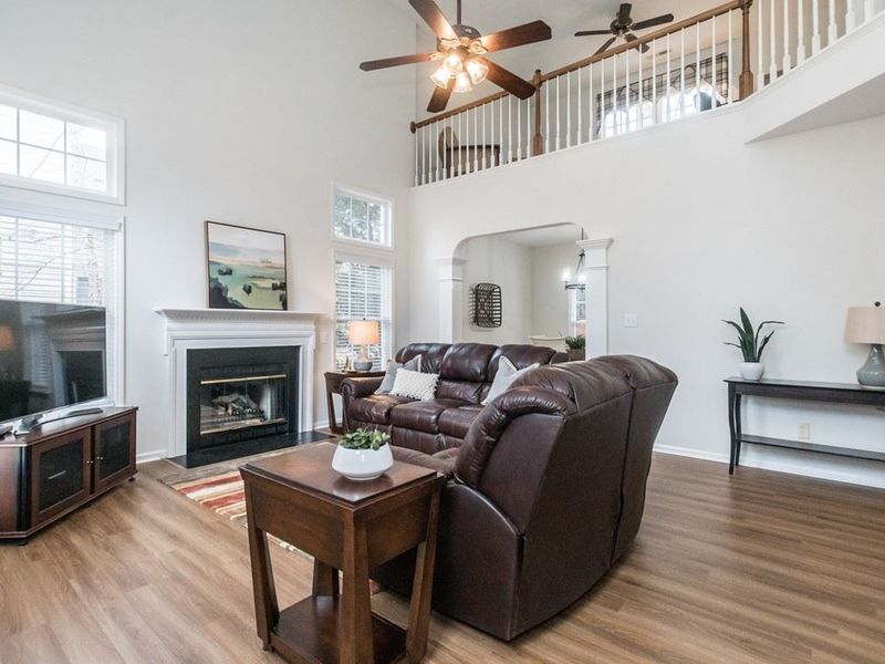 719 Wakehurst Dr, Cary, NC 27519