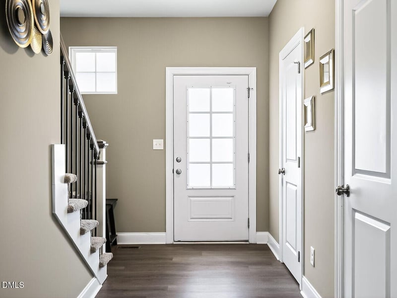 719 Wakeland Dr, Garner, NC 27529