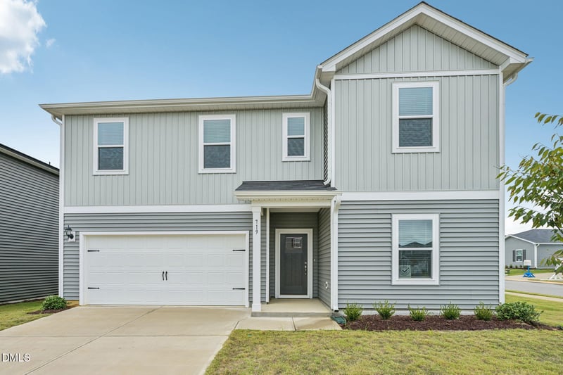 719 White Birch Ln, Angier, NC 27501