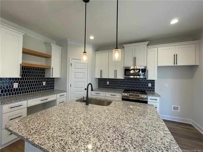 7194 Manassas St, Fayetteville, NC 28304