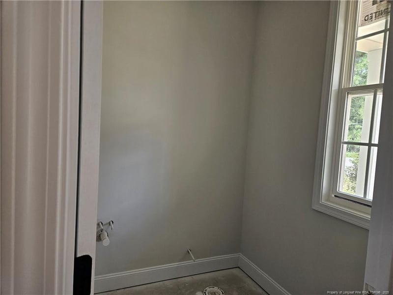 7194 Manassas St, Fayetteville, NC 28304